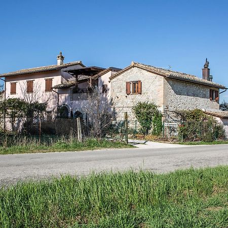 Al Guado Di Assisi B&B Bastia Umbra Exterior foto