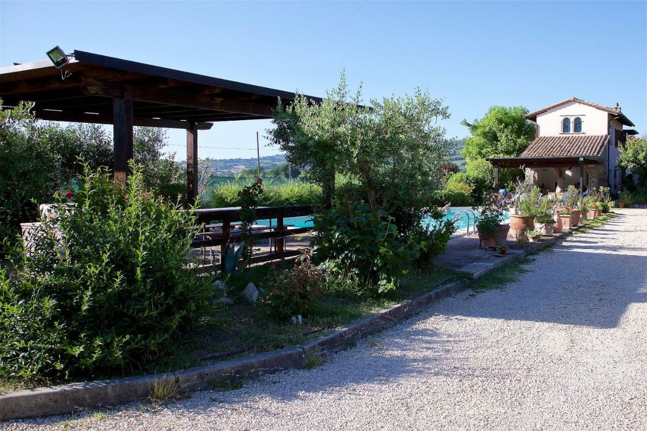 Al Guado Di Assisi B&B Bastia Umbra Exterior foto
