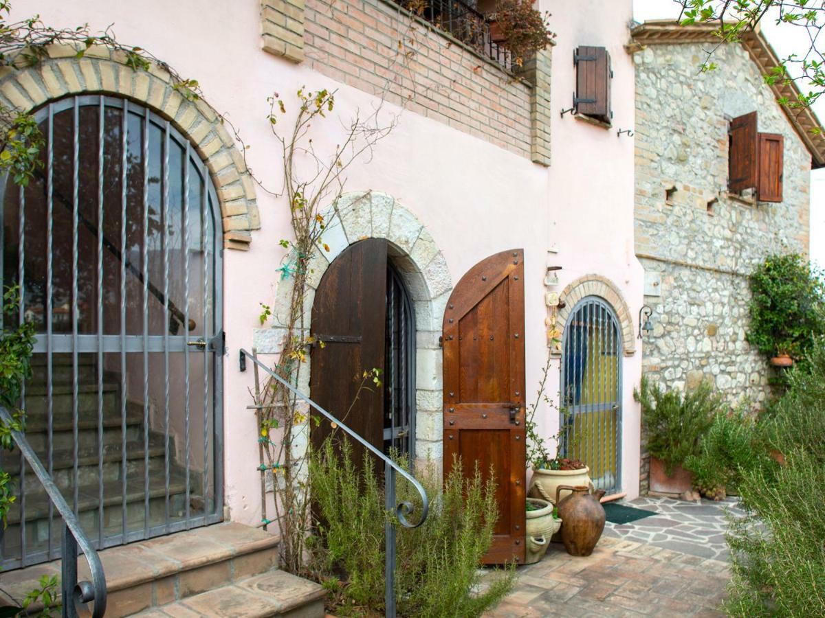 Al Guado Di Assisi B&B Bastia Umbra Exterior foto